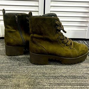 Army, green suede ankle boots